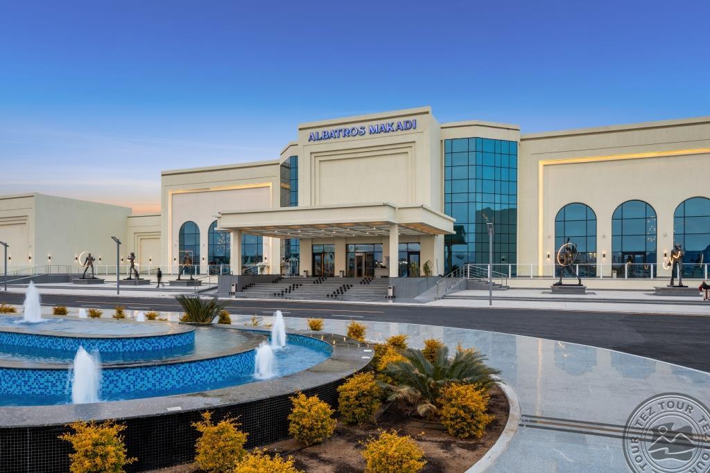 ALBATROS MAKADI RESORT