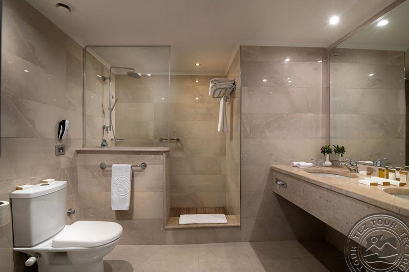 CLEOPATRA LUXURY RESORT MAKADI BAY