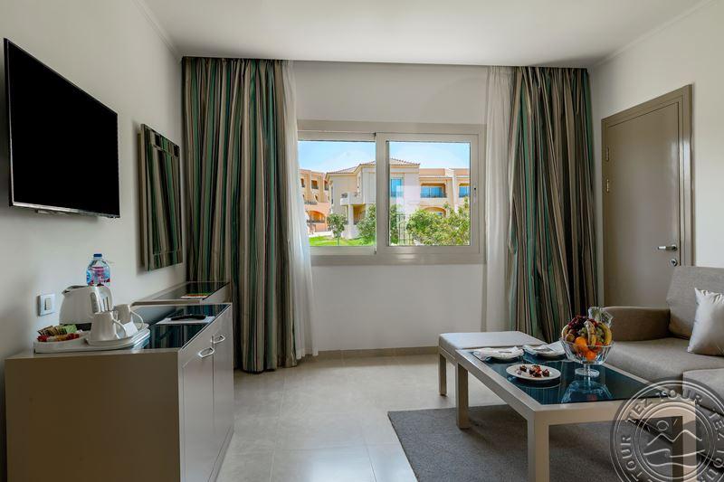 CLEOPATRA LUXURY RESORT MAKADI BAY