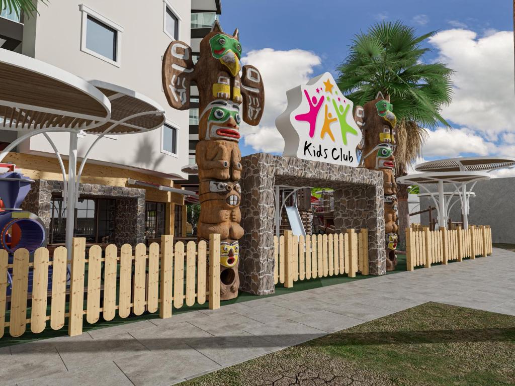 Royal Garden Beach Hotel -