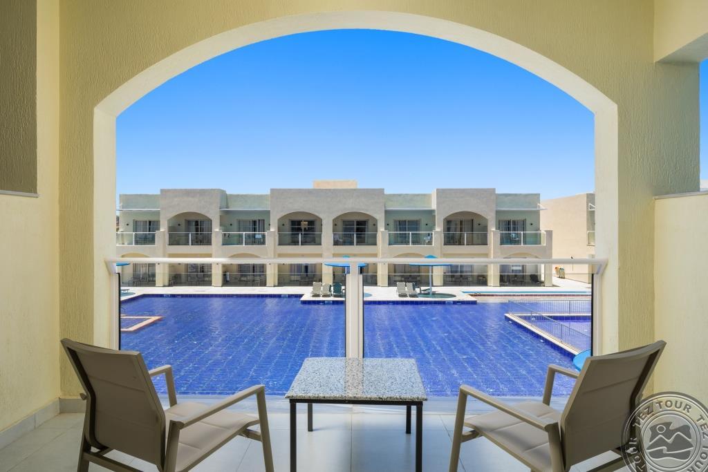 ALBATROS MAKADI RESORT