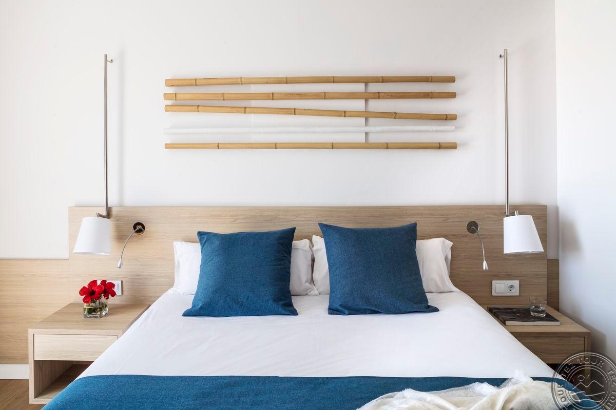 AQUA HOTEL ONABRAVA & SPA