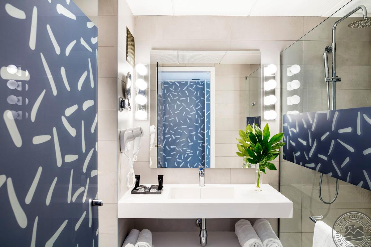 AQUA HOTEL ONABRAVA & SPA