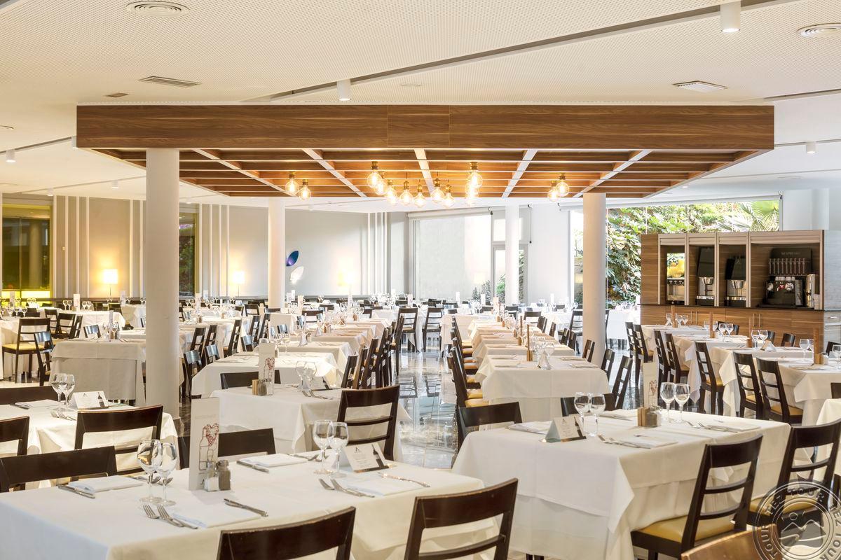 AQUA HOTEL ONABRAVA & SPA