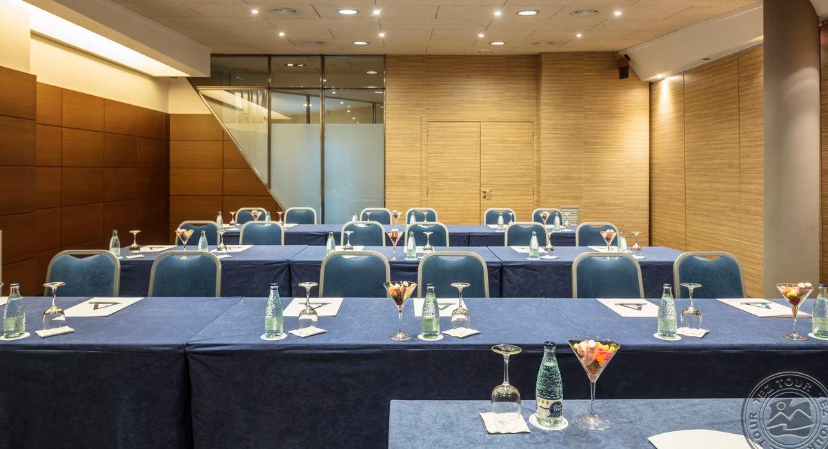 AQUA HOTEL ONABRAVA & SPA