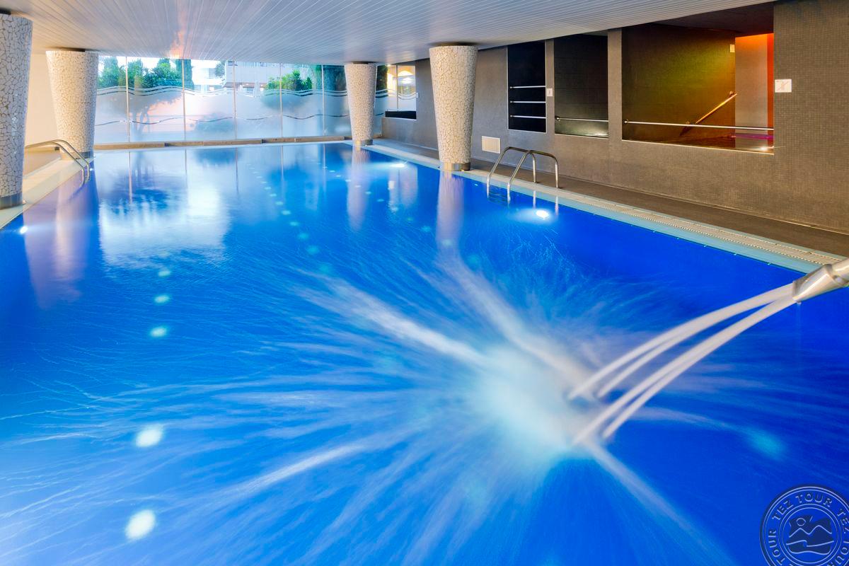 AQUA HOTEL ONABRAVA & SPA