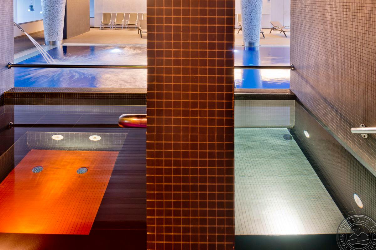 AQUA HOTEL ONABRAVA & SPA