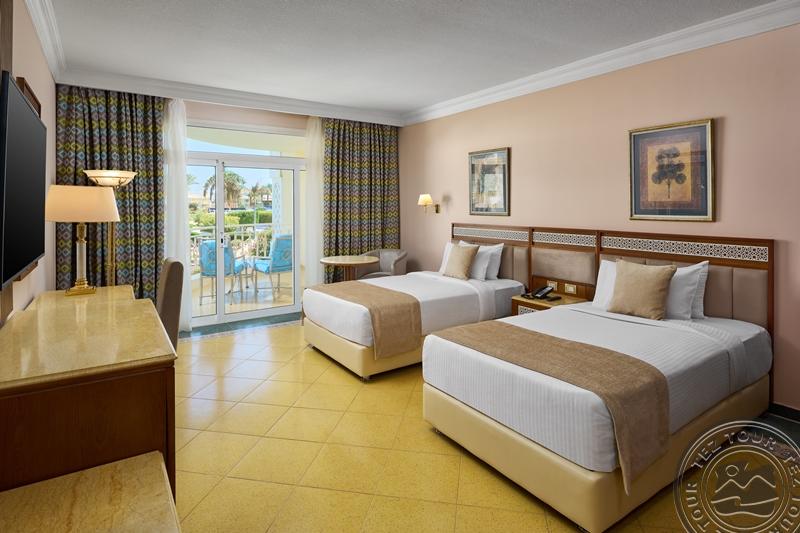 PALM ROYALE SOMA BAY