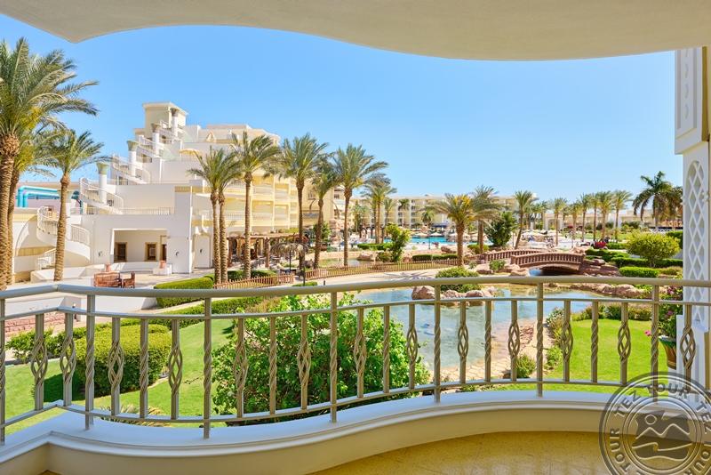 PALM ROYALE SOMA BAY