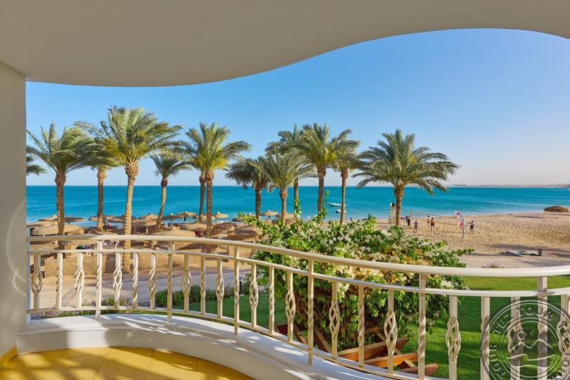 PALM ROYALE SOMA BAY