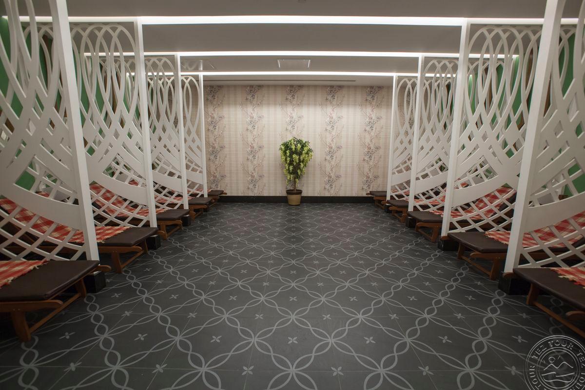 AZURA DELUXE RESORT & SPA