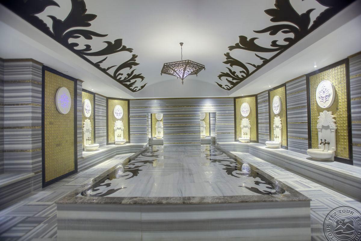 AZURA DELUXE RESORT & SPA