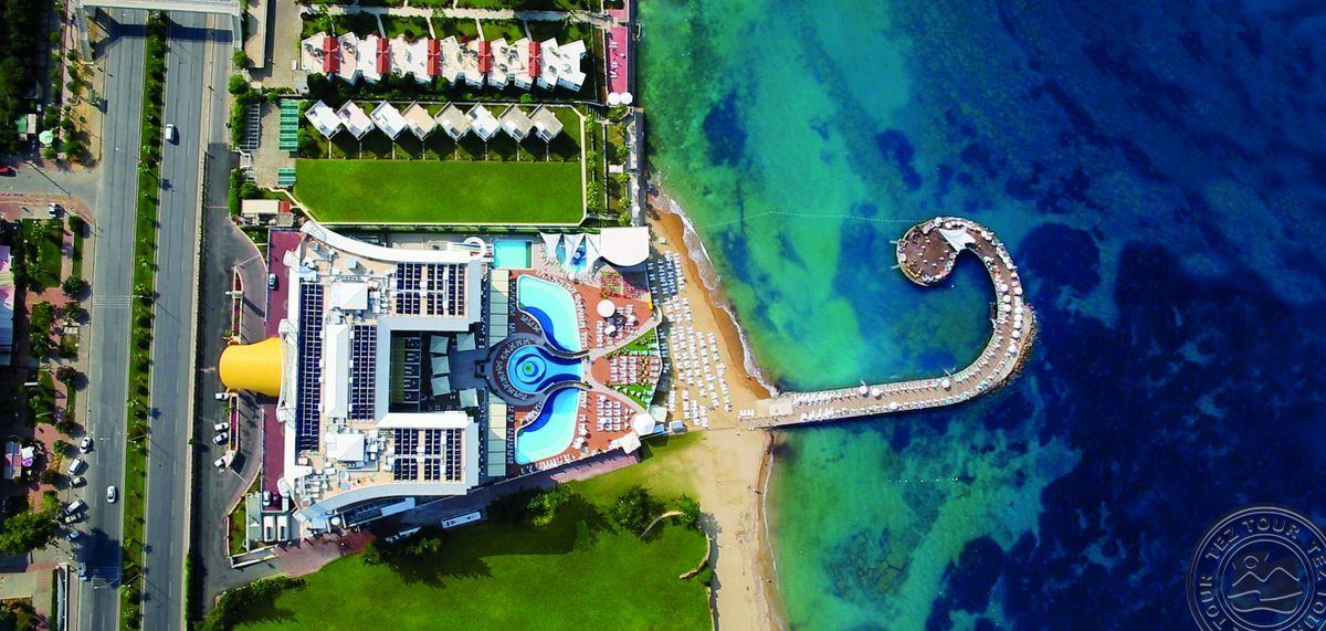 AZURA DELUXE RESORT & SPA