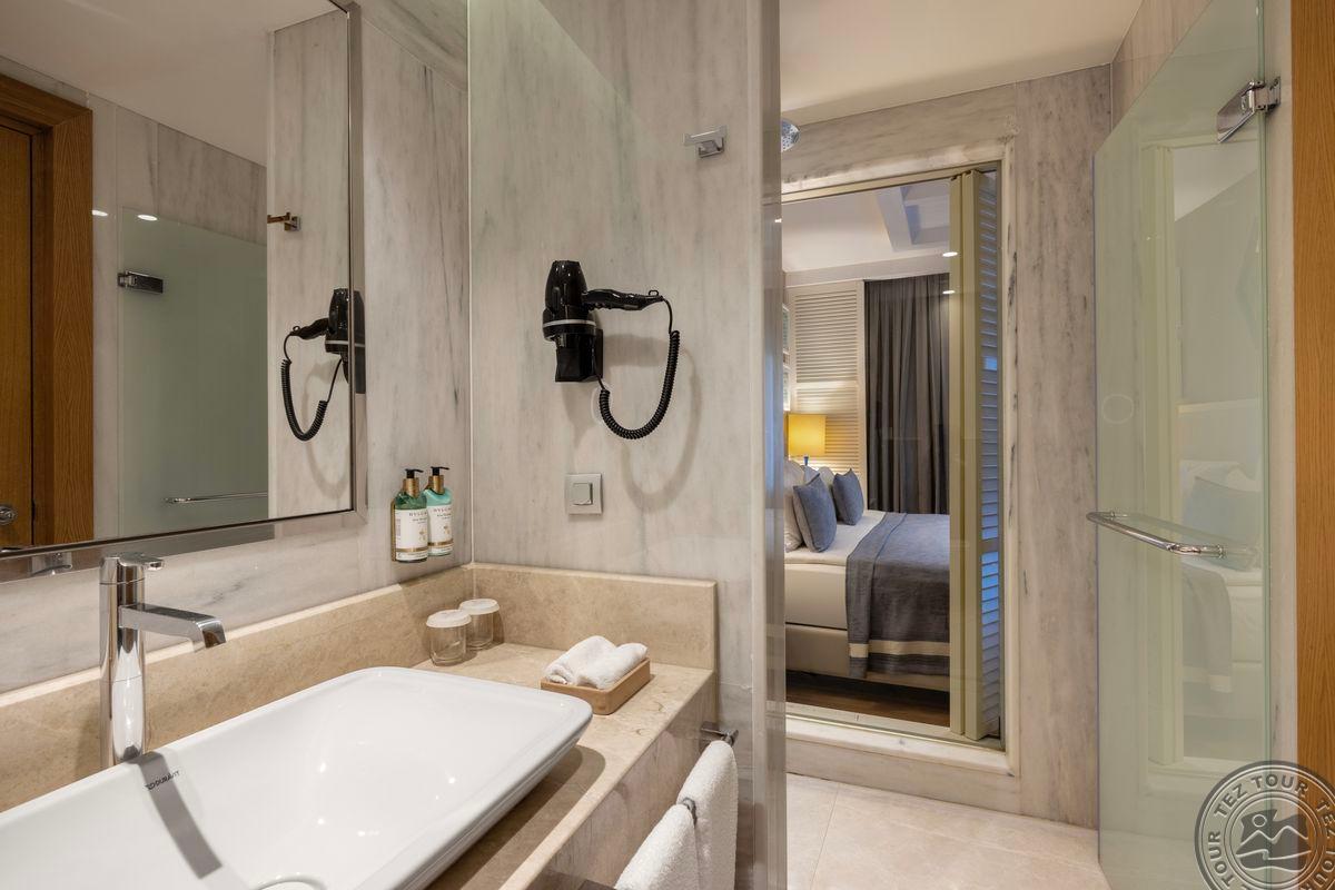 TITANIC LUXURY COLLECTION BODRUM