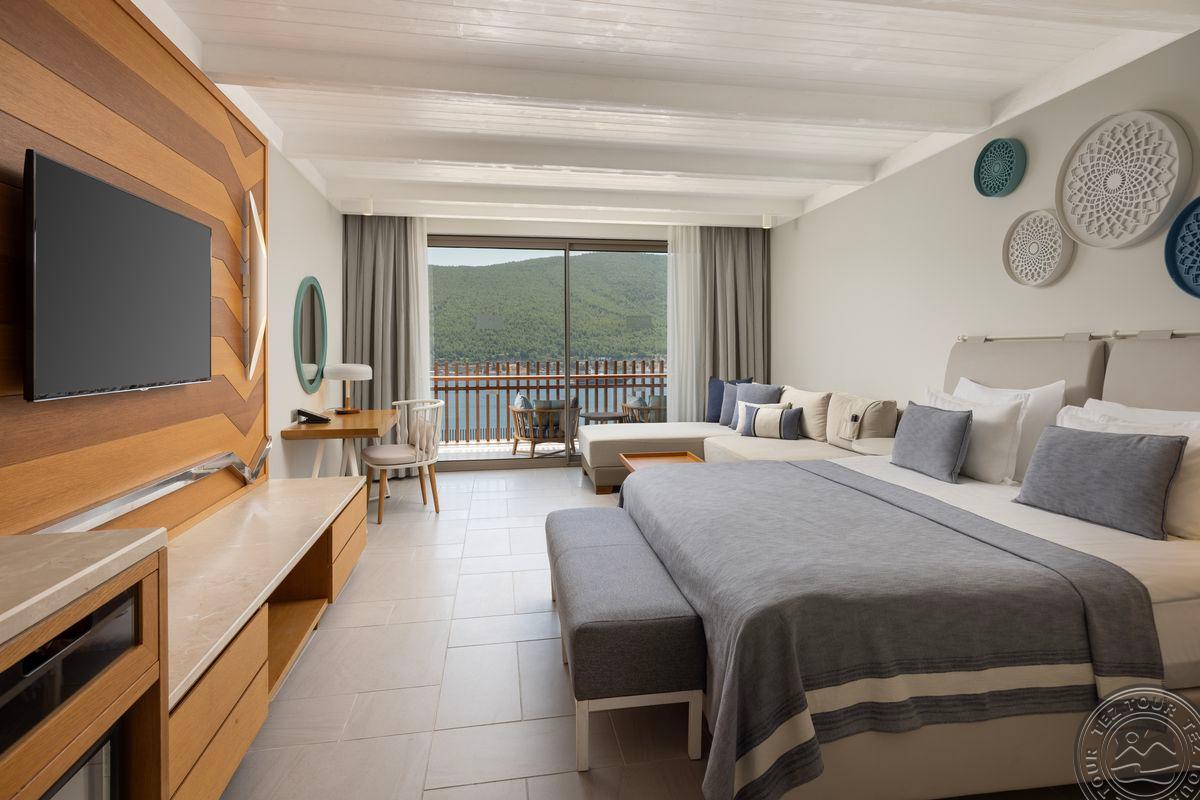 TITANIC LUXURY COLLECTION BODRUM