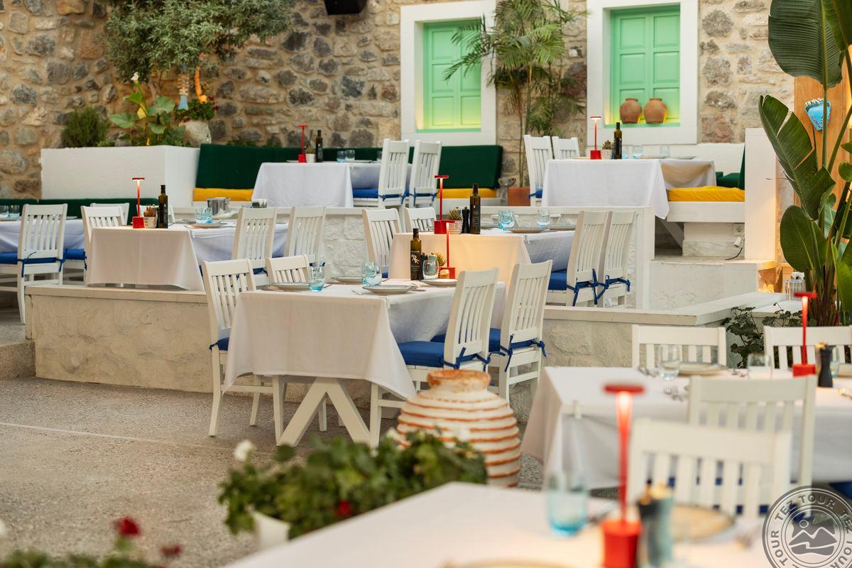 TITANIC LUXURY COLLECTION BODRUM