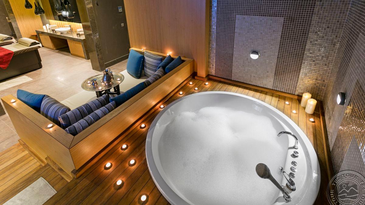 TITANIC LUXURY COLLECTION BODRUM