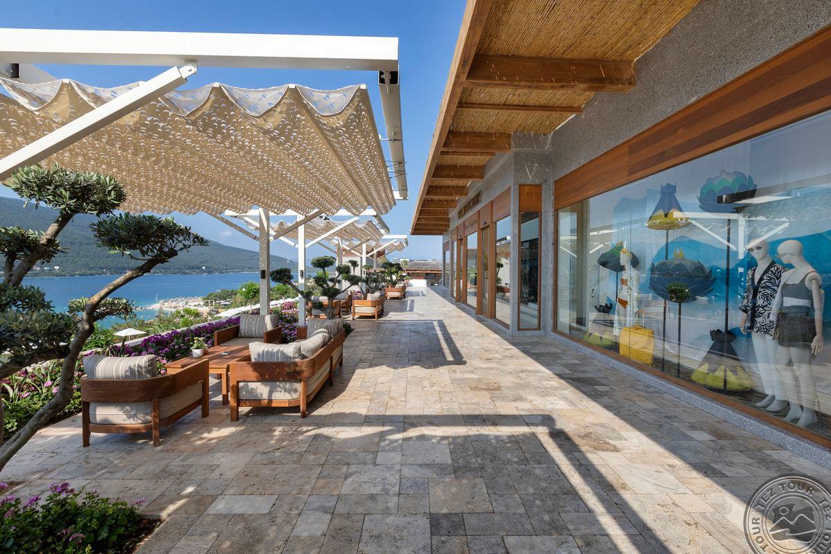 TITANIC LUXURY COLLECTION BODRUM