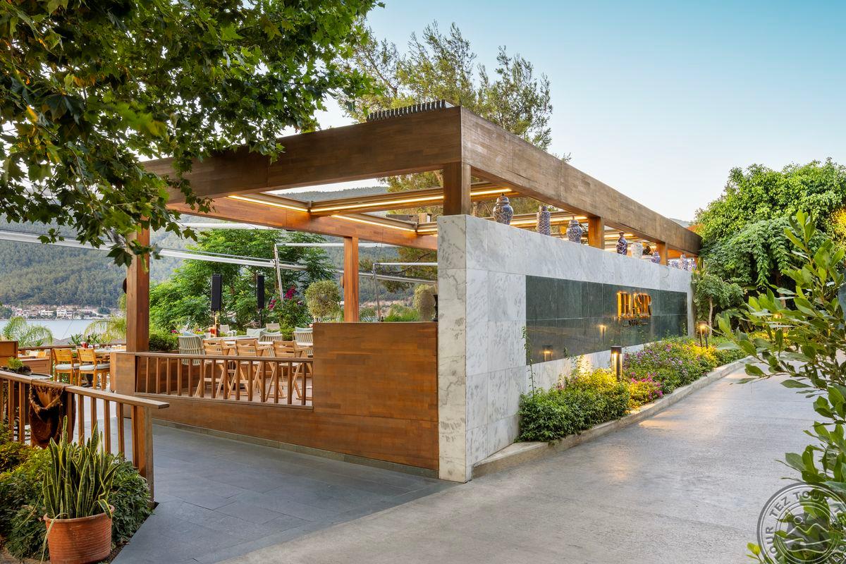 TITANIC LUXURY COLLECTION BODRUM