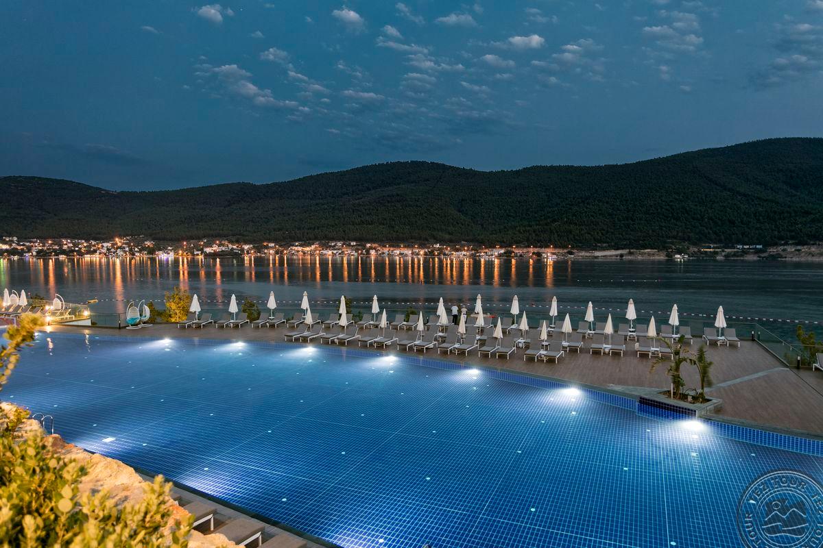TITANIC LUXURY COLLECTION BODRUM