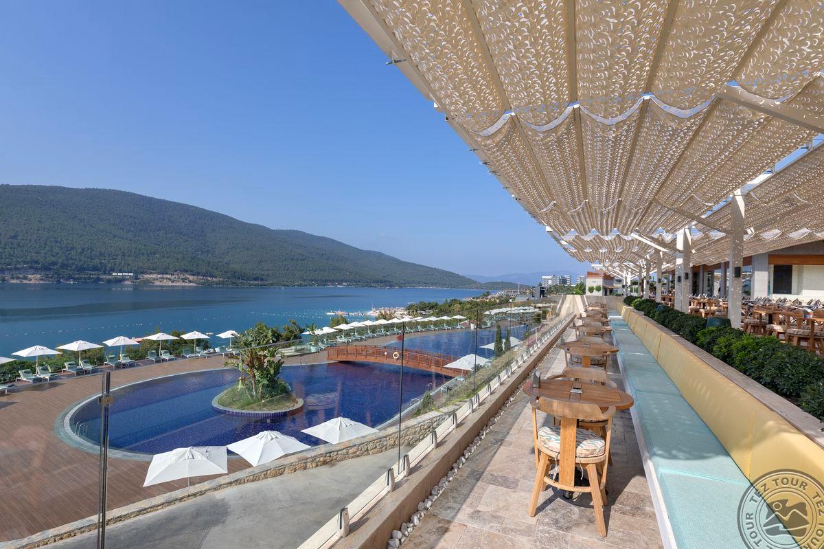 TITANIC LUXURY COLLECTION BODRUM