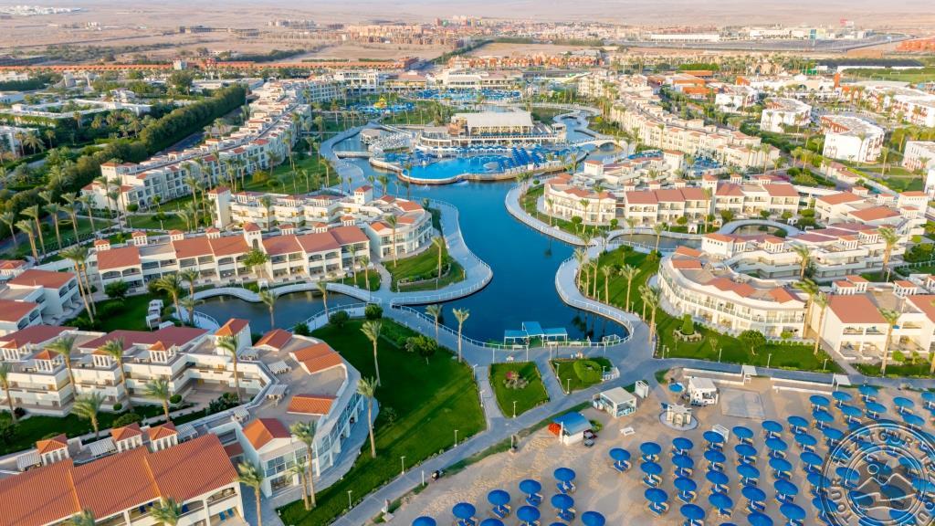 PICKALBATROS DANA BEACH RESORT