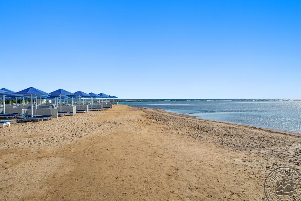 ALBATROS MAKADI RESORT