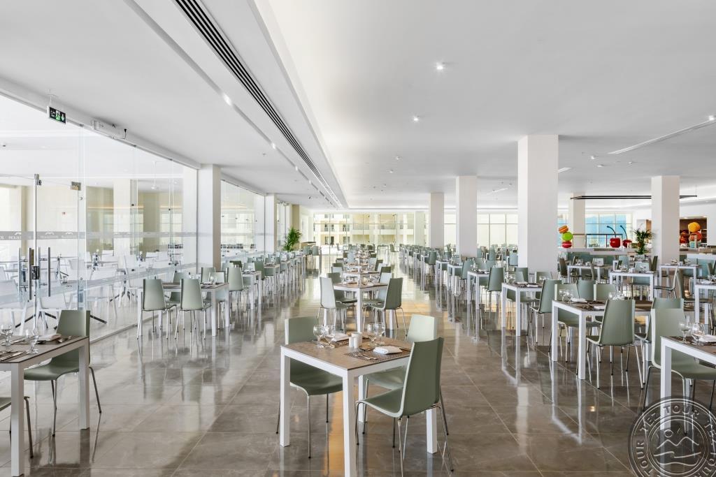 ALBATROS MAKADI RESORT