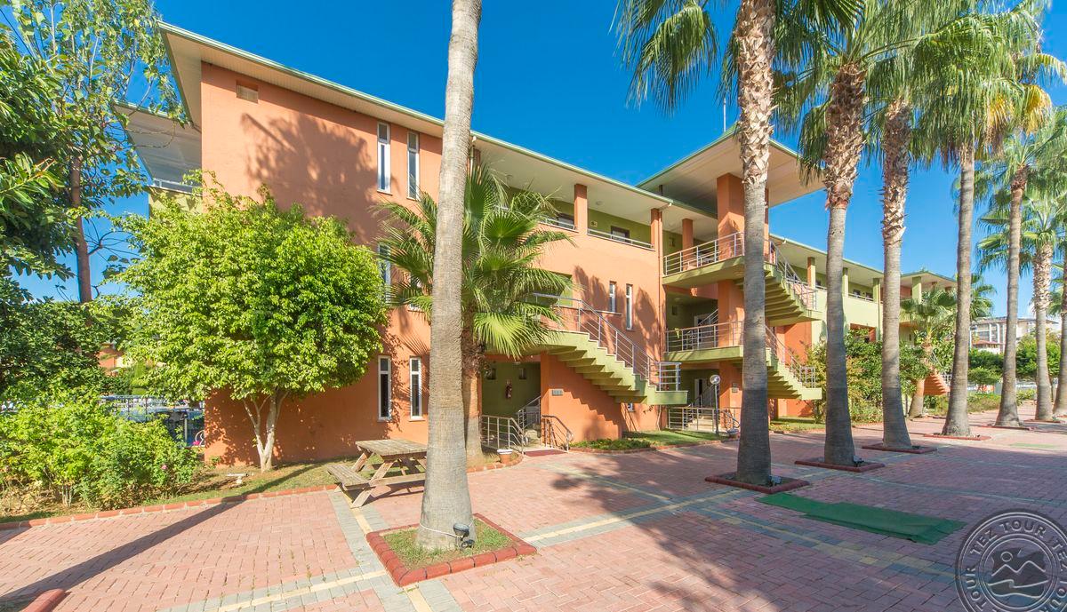 LONICERA WORLD HOTEL