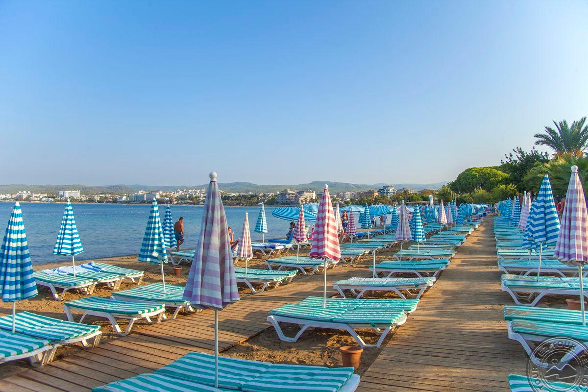 LONICERA WORLD HOTEL