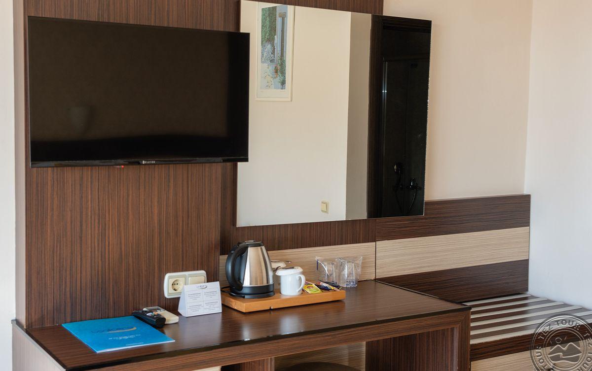 LONICERA WORLD HOTEL