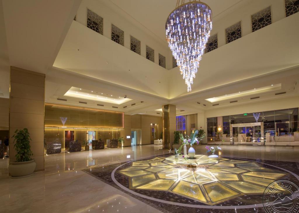 SUNRISE GRAND SELECT MONTEMARE