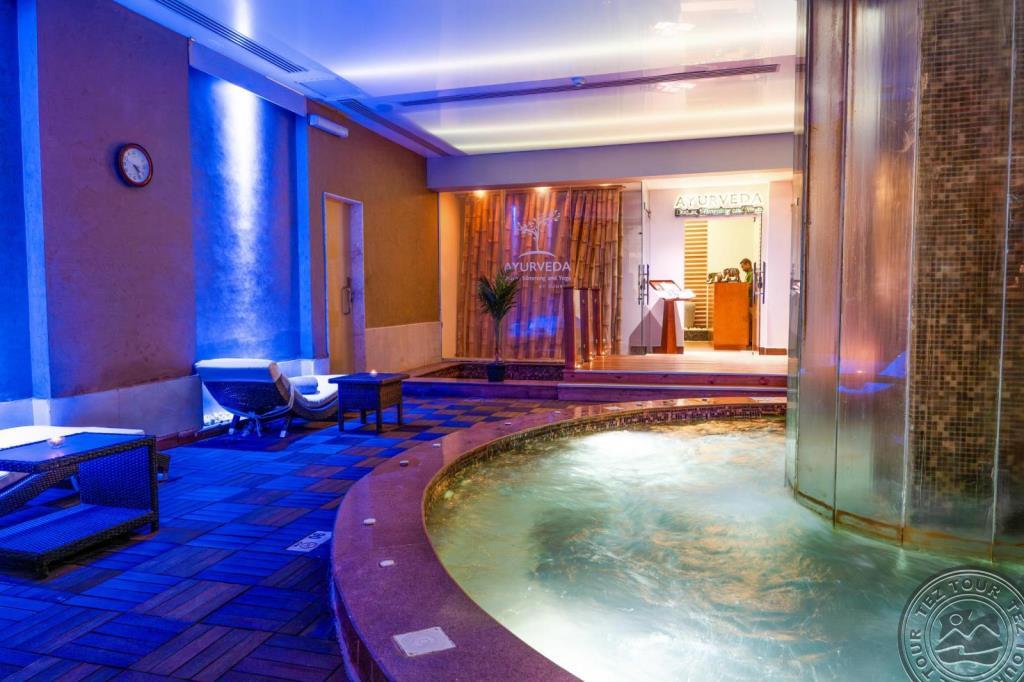 SUNRISE GRAND SELECT MONTEMARE