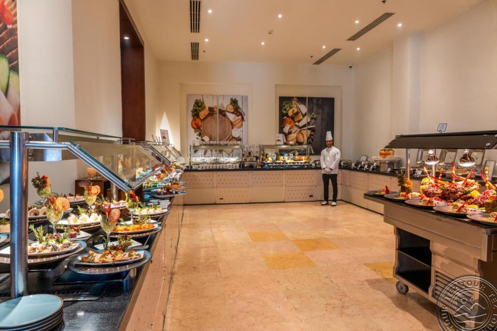 SUNRISE GRAND SELECT MONTEMARE