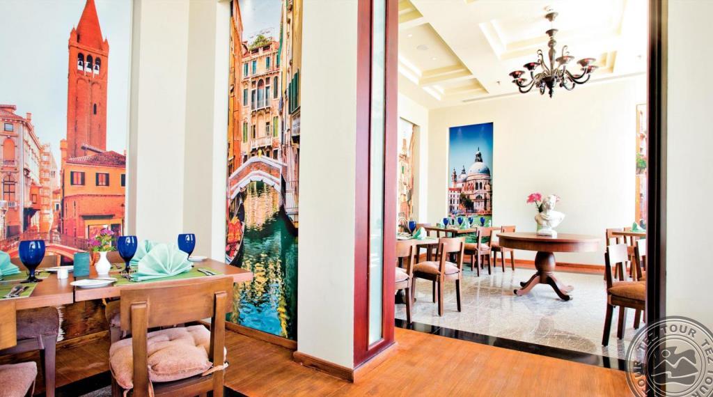 SUNRISE GRAND SELECT MONTEMARE