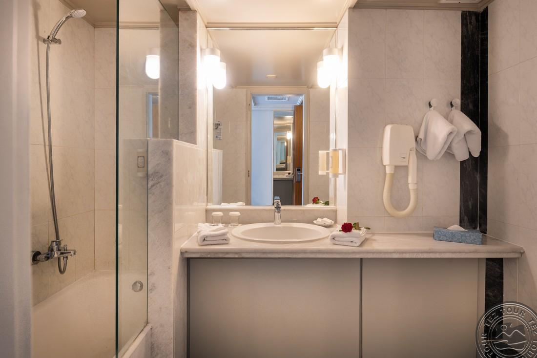 AQUILA PORTO RETHYMNO