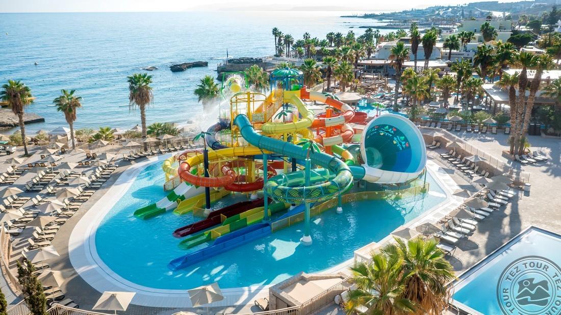 STAR BEACH VILLAGE & WATER PARK