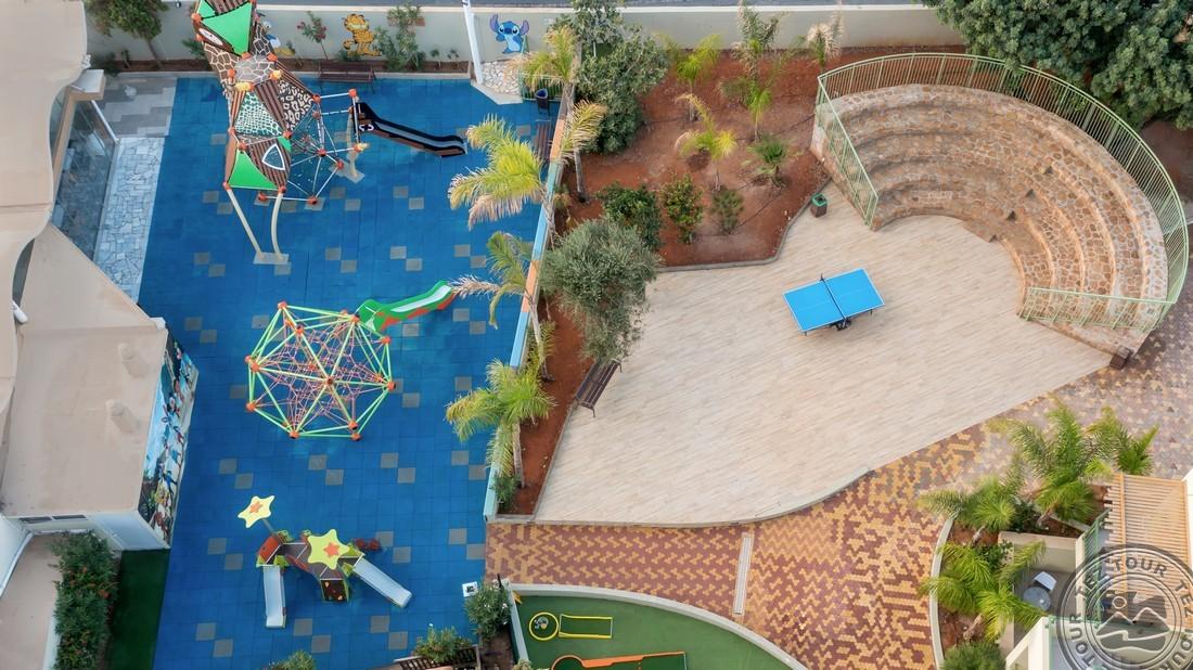 STAR BEACH VILLAGE & WATER PARK