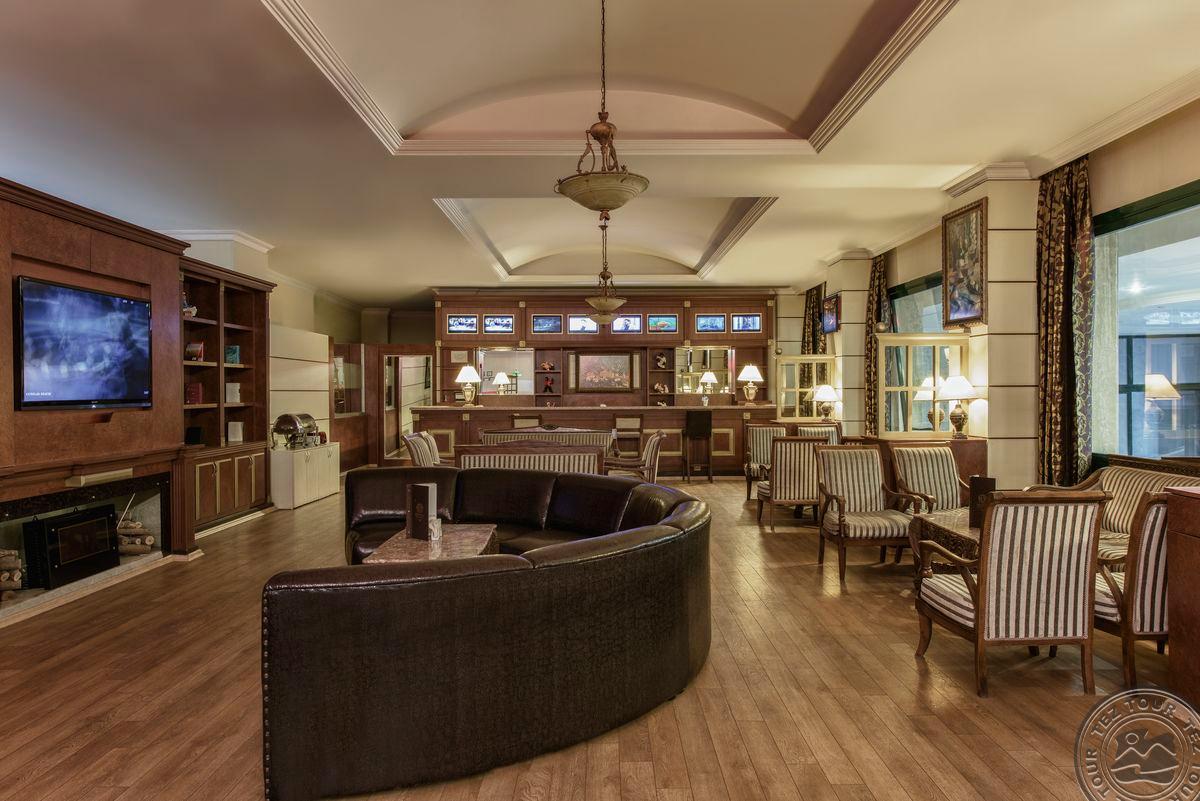 DELPHIN DELUXE RESORT