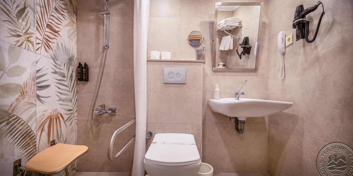 DELPHIN DELUXE RESORT