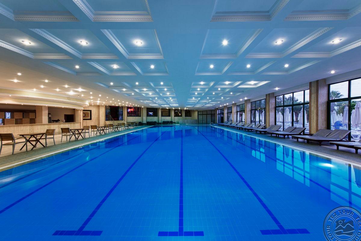 DELPHIN DELUXE RESORT