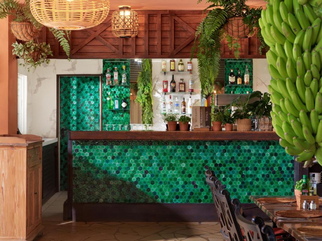 GREEN GARDEN ECO RESORT & VILLAS