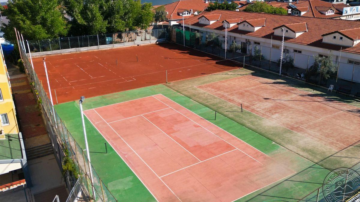 LONICERA RESORT & SPA