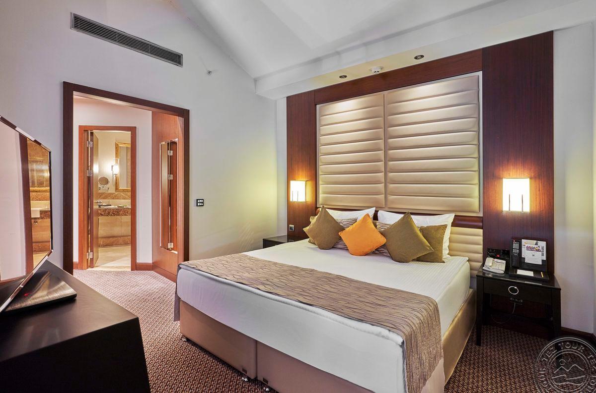 CALISTA LUXURY RESORT
