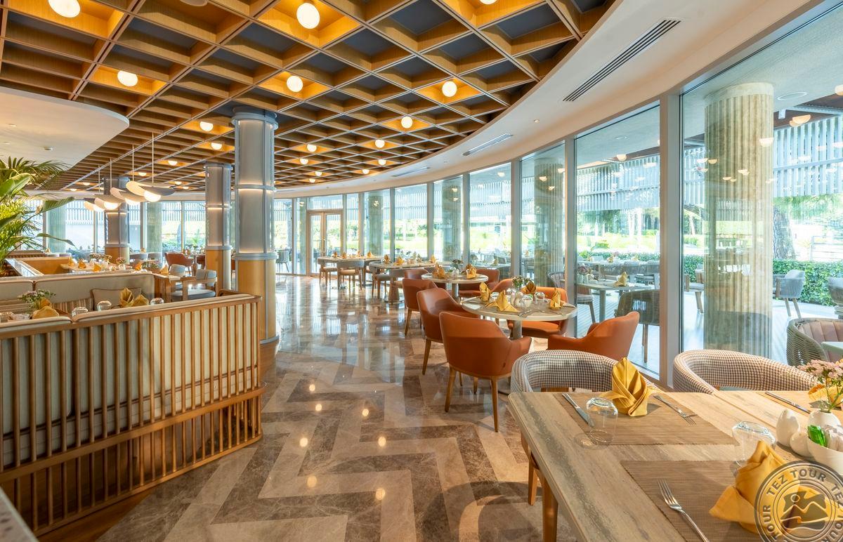 CALISTA LUXURY RESORT