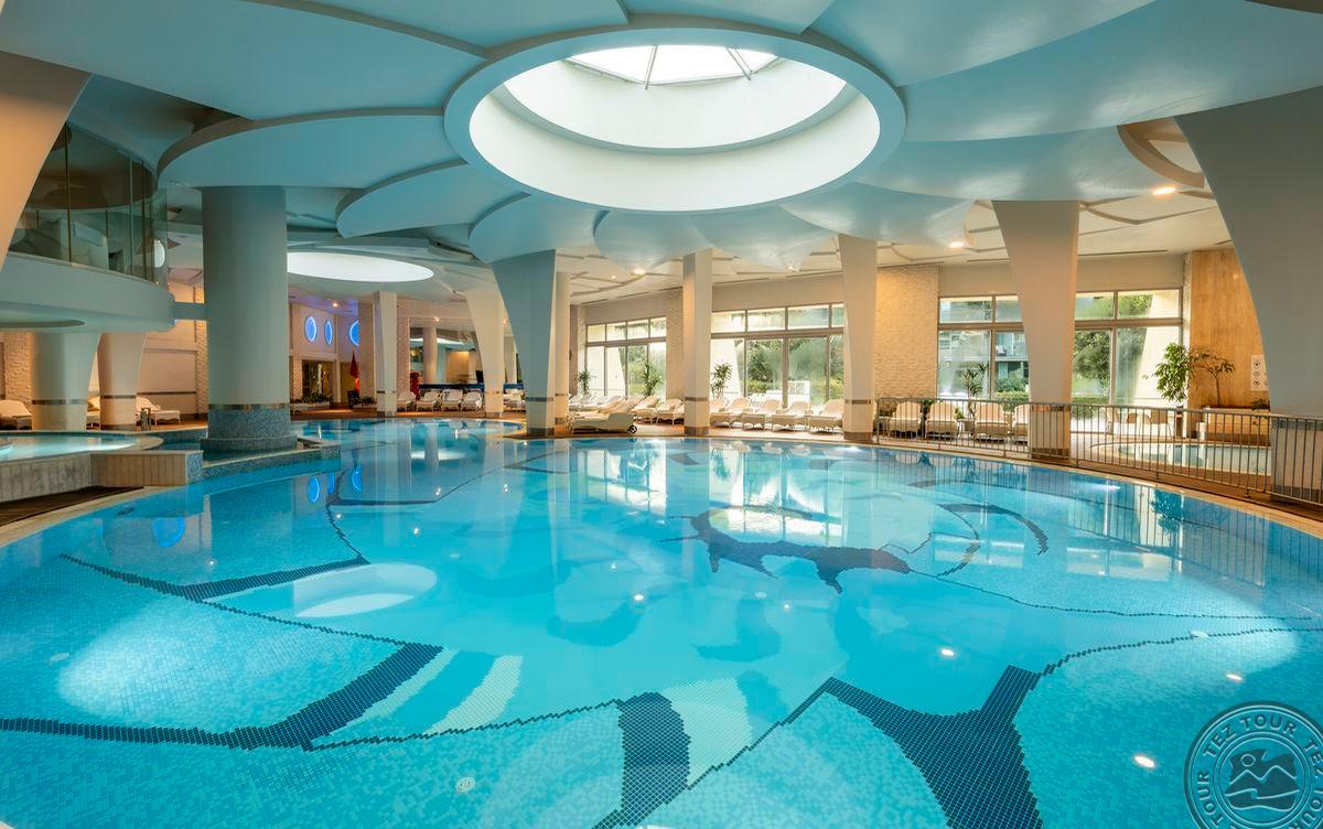 CALISTA LUXURY RESORT