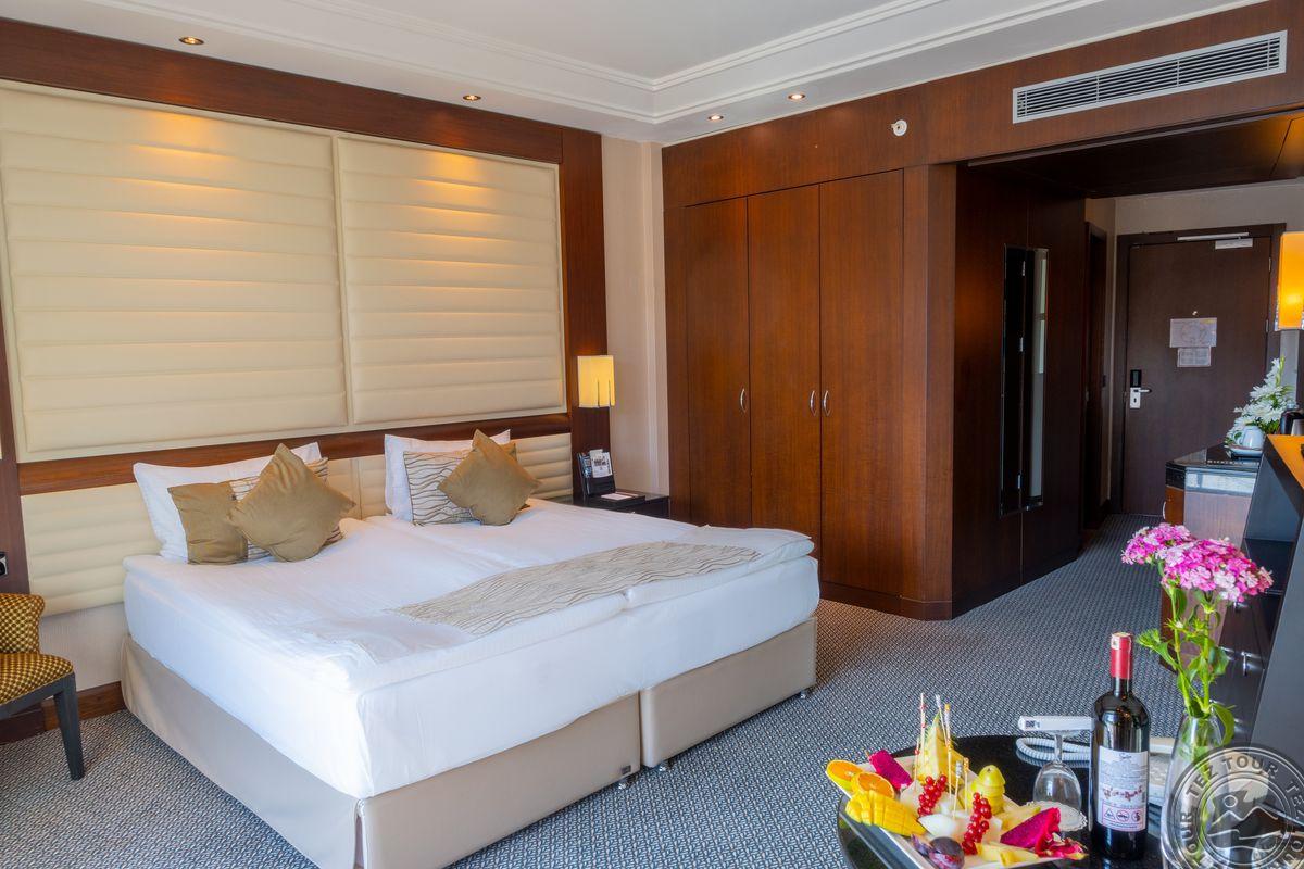 CALISTA LUXURY RESORT