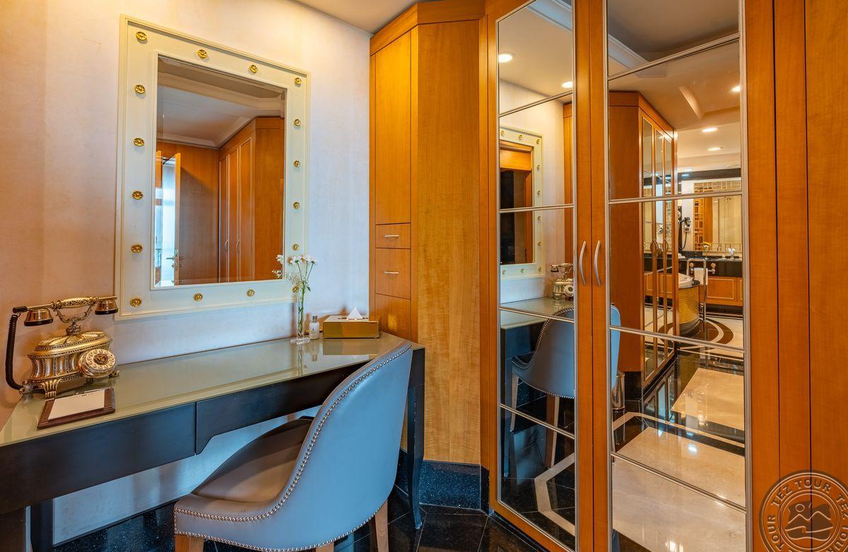 CALISTA LUXURY RESORT