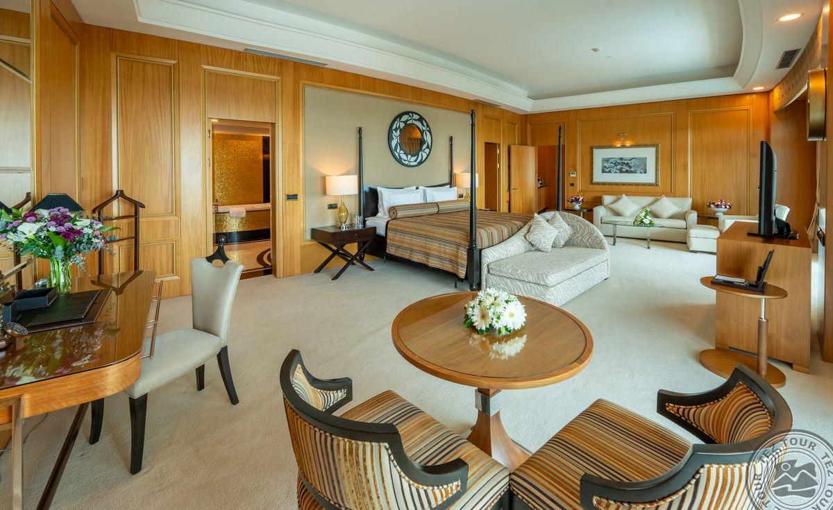 CALISTA LUXURY RESORT