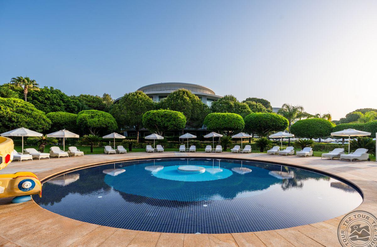 CALISTA LUXURY RESORT